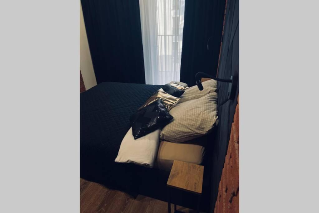Ferienwohnung Apartament Manufaktura Z Bezplatnym Parkingiem Łódź Exterior foto